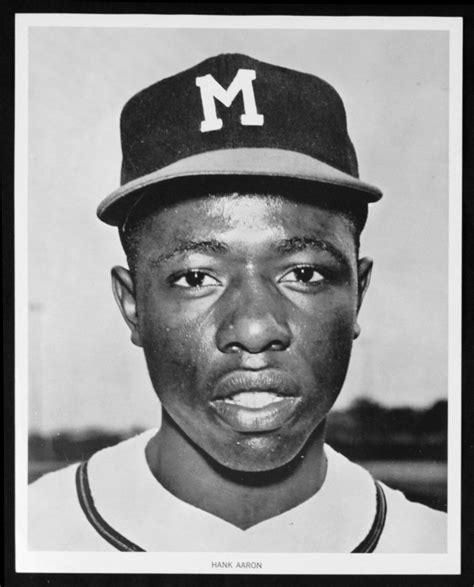 Young Hank Aaron Portrait Of Braves Hall Of Fame Legend 8x10 Black And