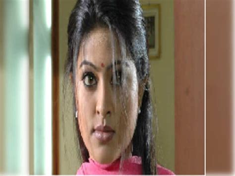 Sneha Craves For Privacy Tamil Movie News Times Of India