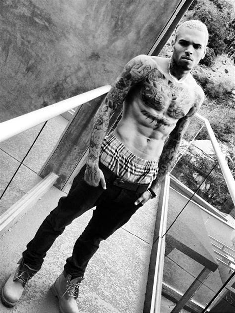Pin By Madalyn Brett On Breezy Baby ️ Chris Brown Shirtless Hey