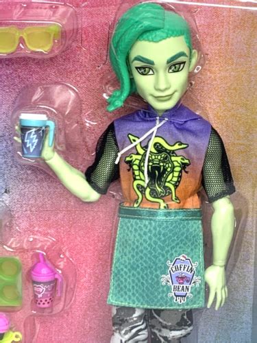 Monster High Deuce Gordon Frankie Stein Coffee Break Set G Reboot