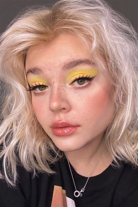 10 Soft Girl Aesthetic Makeup Looks Youll Want To Wear To School