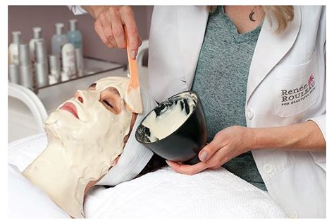 The Famous Renée Rouleau Seaweed Mask Facial Skin Treatment Facial