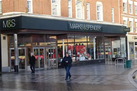 Unions Call For Marks And Spencer Talks Amid Decision To Close 100 Stores