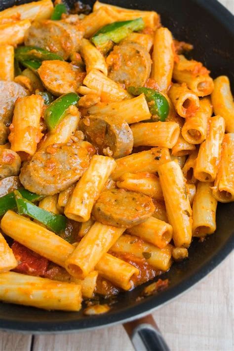 Chicken and apple sausage (hillshire farm gourmet creations). One Pot Sausage and Peppers Pasta Recipe | Sausage pasta ...