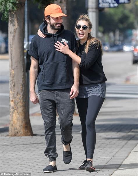 Elizabeth Olsen Shows Some Serious Pda With Beau Robbie Daily Mail Online
