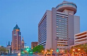 19 Best Hotels in Milwaukee, WI | PlanetWare
