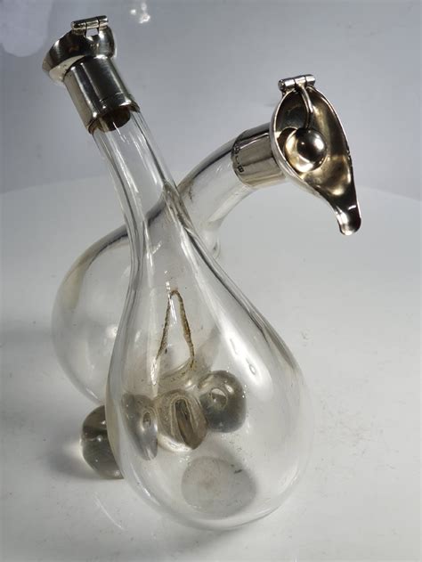 Fabulous Rare Hukin And Heath Silver And Glass Double Conjoined Oilvinegar