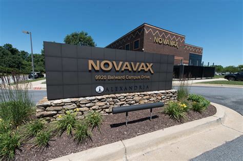 The novavax vaccine works by teaching the immune system to make antibodies to the spike protein. Novavax khẳng định vaccine của hãng hiệu quả 96% | VTV.VN