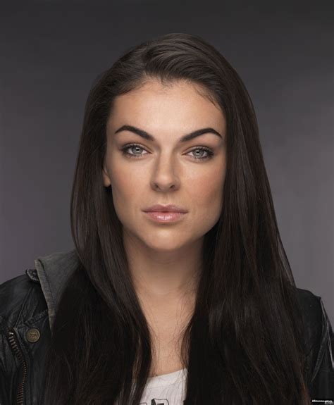 Serinda Swan Hottest As Convict Erica On Breakout Kings Hottest