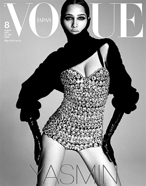vogue magazine covers vogue covers vogue japan vogue russia high fashion photography