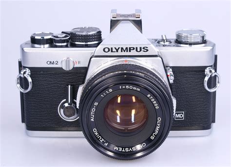 Olympus OM-2 chrome with F. Zuiko 50mm F1.8 lens. nice set. - Wide Angle
