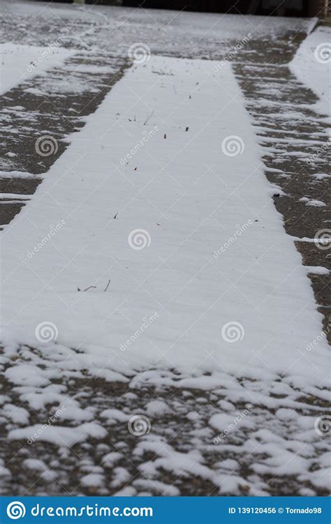 Snowy And Icy Driveway Stock Photo Image Of Drive Closures 139120456