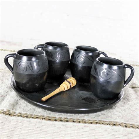 black-clay-barro-negro-pottery-hot-chocolate-set-oaxaca-mexico-4-mugs