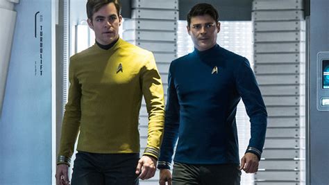 Star Trek Ranking Every Starfleet Uniform Worst To Best Page 16