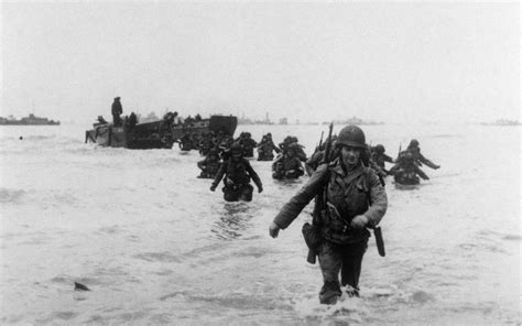 D Day Les Images Darchives Du Débarquement En Normandie Le 6 Juin 1944