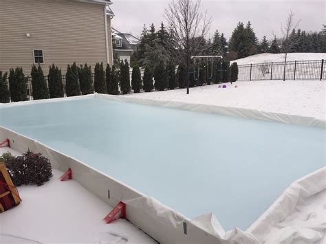 This ice rink construction page will take you step by step through backyard ice rink construction using a rink liner. Backyard Ice Rink Kits Reviews | EZ Ice Hockey Rink Kit ...