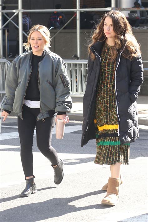 Hilary Duff And Sutton Foster On The Set Of Younger In New York 0311