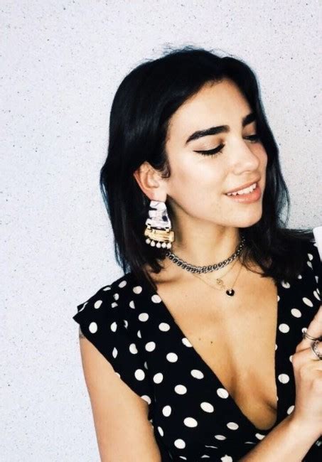 Hottest Dua Lipa Pictures Will Make You Crave For Her One Kiss 48112