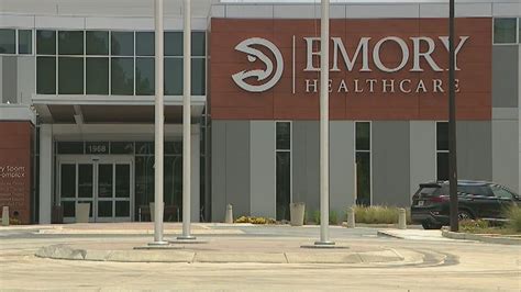 Emory Healthcare Sets Up Drive Through Site For Those With Appointments