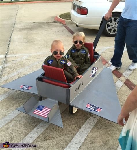 Top Gun Goose And Maverick Babies Costume Photo