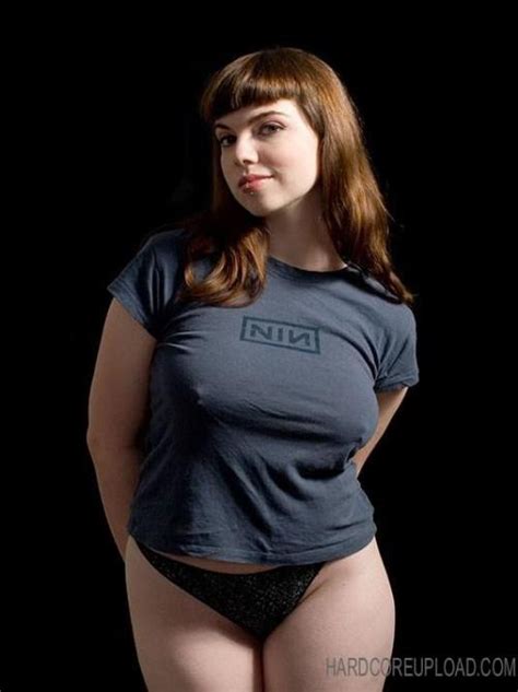 Solved Chubby Alt Babe With Big Boobs And Serious Pokies