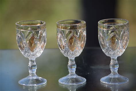 Vintage Pressed Glass Port Wine Liqueur Cordial Glasses Set Of 4 C