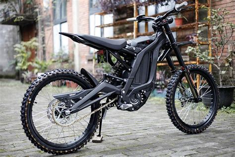 1.1 #1.razor mx350 dirt rocket electric motocross bike review. 10 Best Electric Bikes for Adults that Offer Awesome ...