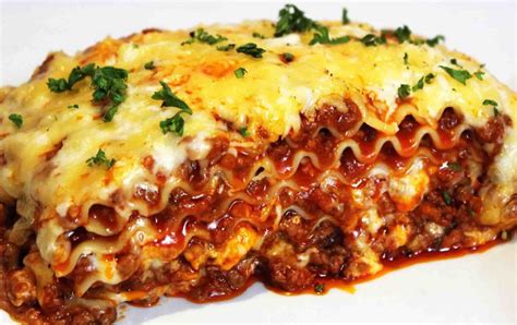 Worlds Best Beef Lasagna Made Easy At Home Hubpages