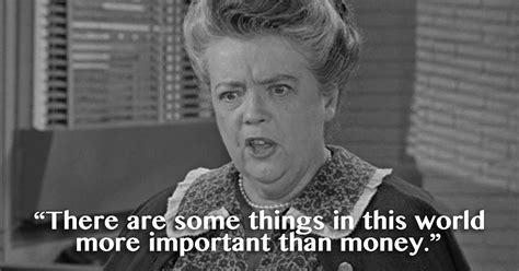 9 Aunt Bee Quotes To Remember During The Holiday Season