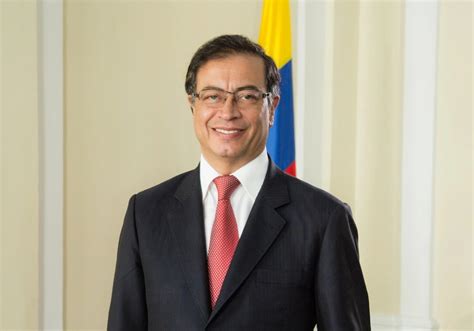 Gustavo Petro Toma Posse Como Presidente Da Colômbia Blog Do Branco