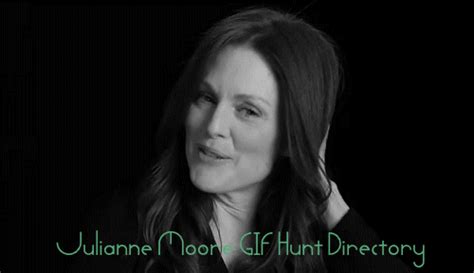 Julianne Moore That One Anon  Find And Share On Giphy