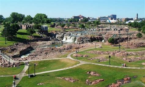 Falls Park Sioux Falls Updated 2021 All You Need To Know Before You