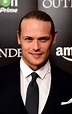*NEW* interview of Sam Heughan with Glamour Magazine - Outlander Online