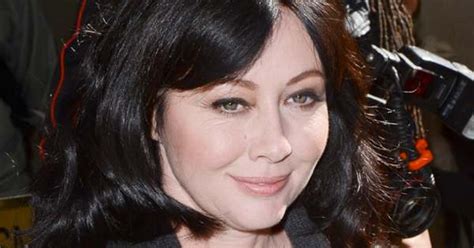 Shannen Doherty Breast Cancer Sues Management