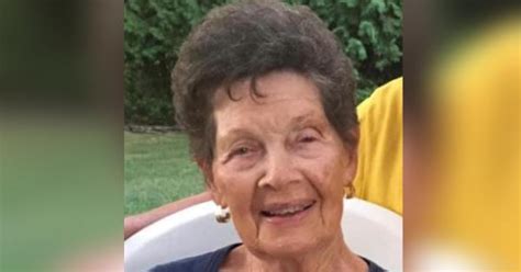 Loretta Farrell Obituary Visitation Funeral Information