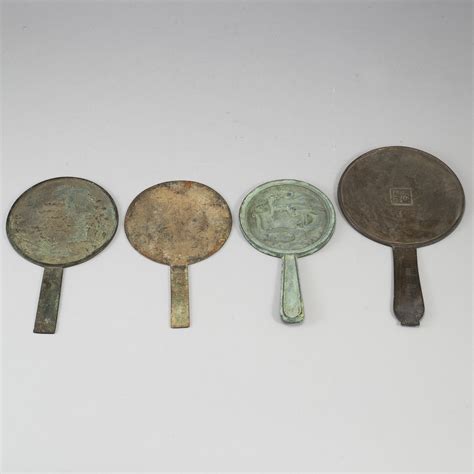 A Set Of Four Chinese Bronze Mirrors Qing Dynasty 1664 1912 Bukowskis