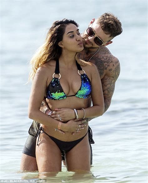 Zahida Allen Gets Hot With Sean Pratt In Ibiza Daily Mail Online