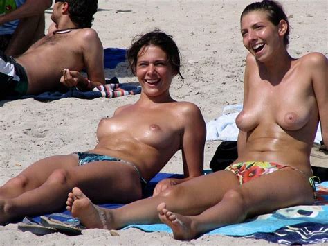 Topless Beach Photos Nudes Girl