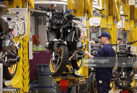 Motorcycle Factory Photos And Premium High Res Pictures Getty Images
