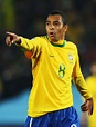 Gilberto Silva - Gilberto Silva Photos - Brazil v Chile: 2010 FIFA ...