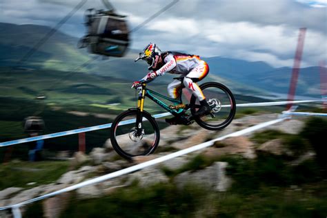 The Complete Guide To 2018s Uci Downhill World Cup Teams Pinkbike