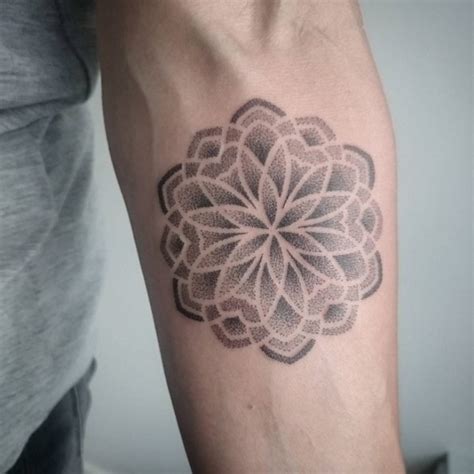 60 Gorgeous Mandala Tattoos Youll Wish Were Yours Tattooblend