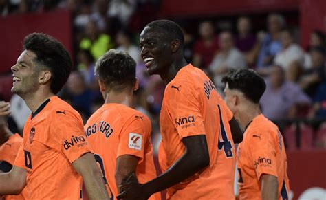 Valencia Pored Brojnih Problema Upisala Pobjedu U Derbiju Na Startu La Lige