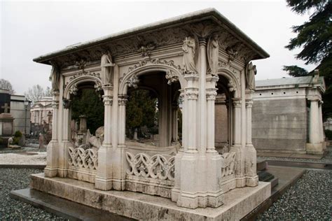 Tour Guidato Al Cimitero Monumentale Di Torino Meeters
