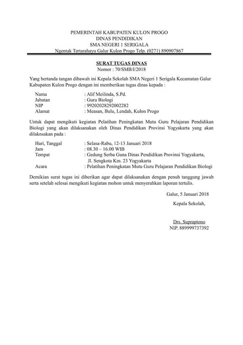 Pengertian surat dinas ialah surat resmi yang dengan sengaja dibuat oleh lembaga atau instansi untuk keperluan / kepentingan dinas baik lembaga swasta maupun pemerintah. 7 Contoh Surat Tugas Resmi yang Baik dan Benar Terbaru