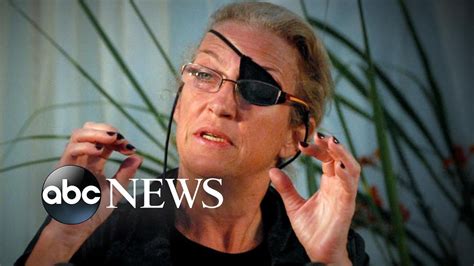telling legendary journalist marie colvin s story in a private war youtube