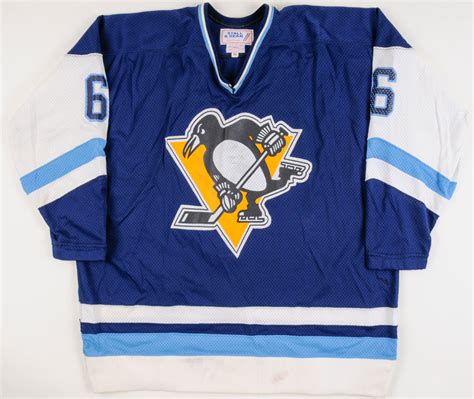 Shop for all your pittsburgh penguins apparel needs including premier, practice, throwback and authentic jerseys and more. 1979-80 Kim Clackson Pittsburgh Penguins Game Worn Jersey ...