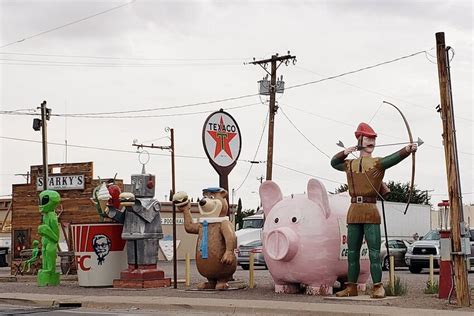 50 Weirdest Roadside Attractions In All 50 States Travel Trivia