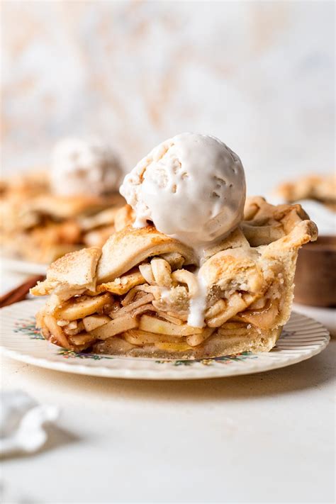 Homemade Classic Vegan Apple Pie Recipe The Banana Diaries