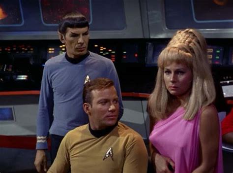 Star Trek Babes Flashbak